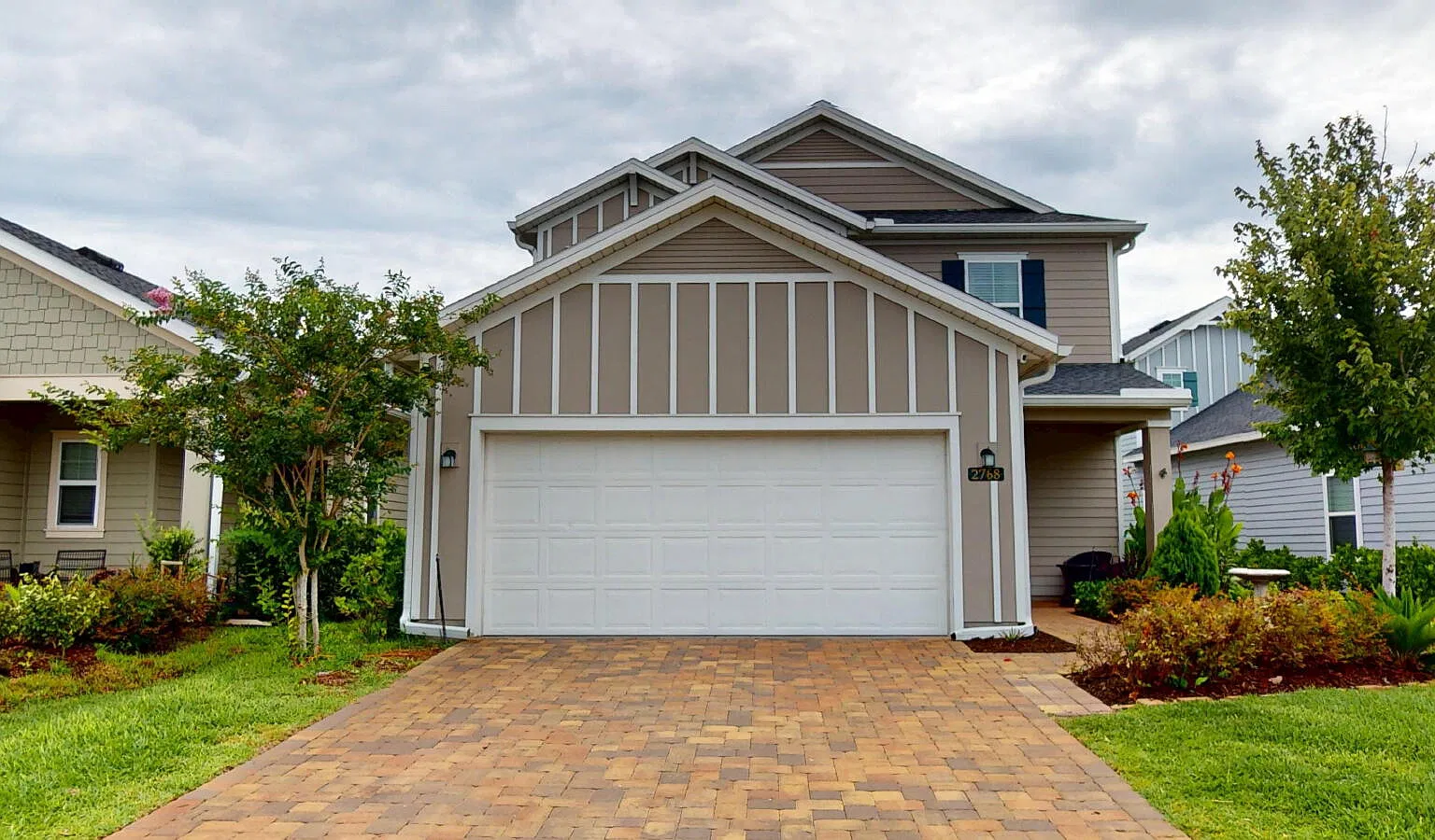 4 bed, 3.0 bath, 2094 sqft, $2,200 — Photo 1