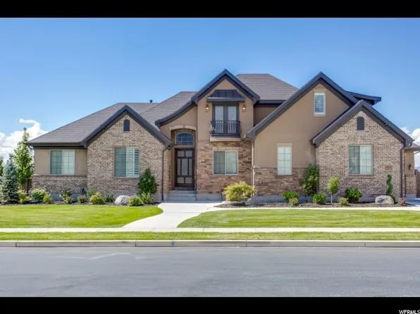 10203 N Riverside Ln, Highland, UT 84003