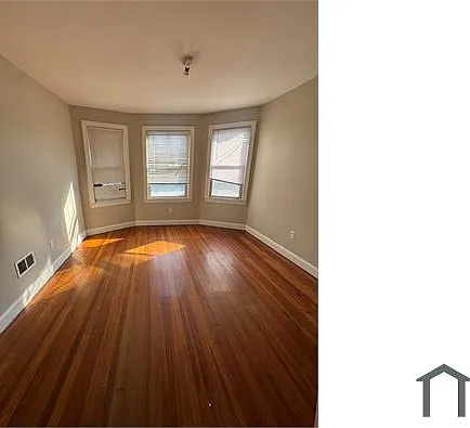 102 Lindley St — Photo 8