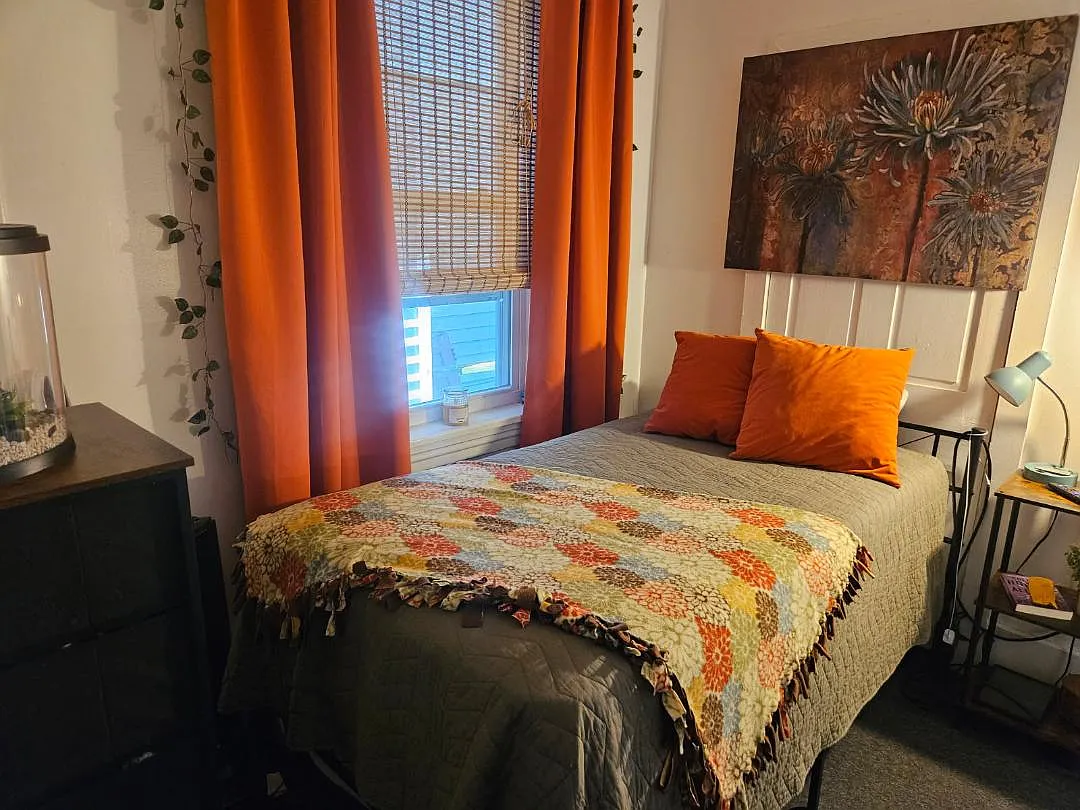 1 bed, $1,095 — Photo 2