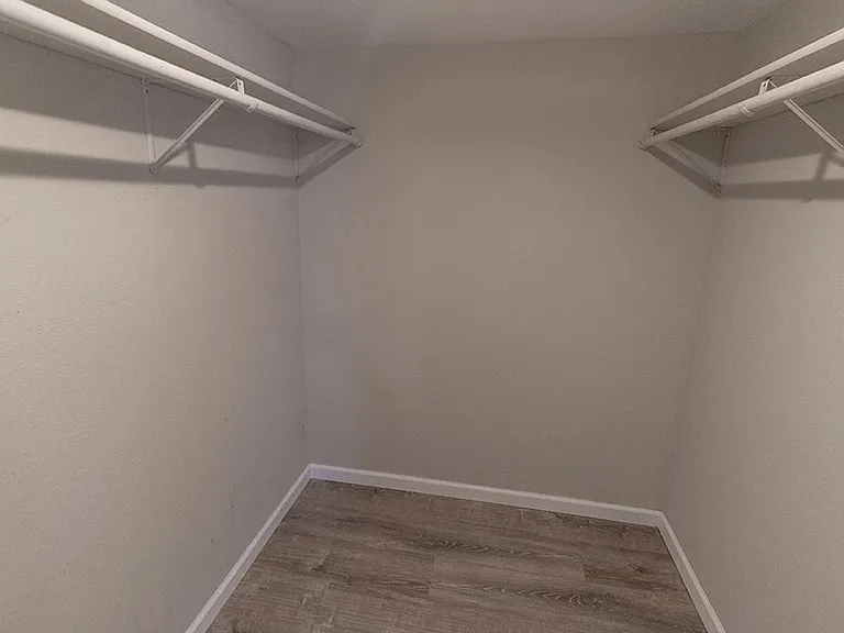 5309-5311 Currituck Ln — Photo 16