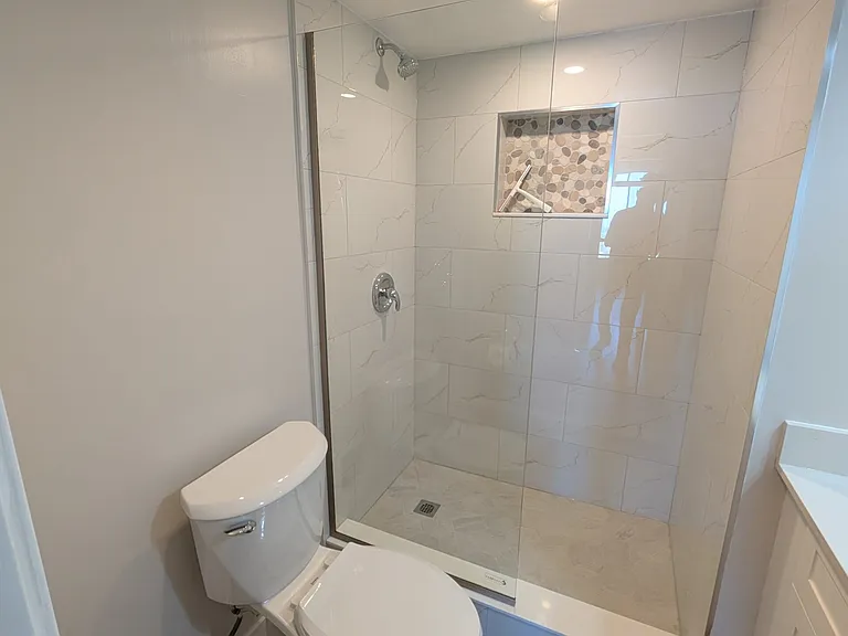 284 Mill Rd #E3 — Photo 12