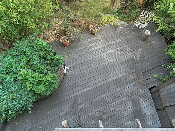 Backyard/deck space