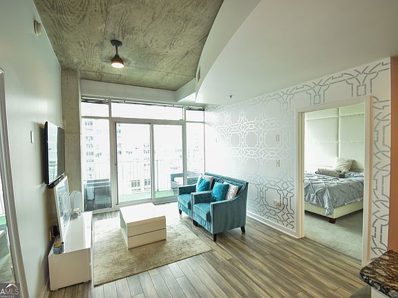 2nd image of 250 Pharr Rd #1103