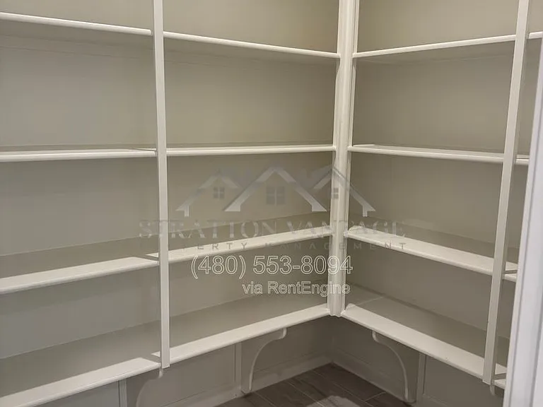 6132 S Veneto — Photo 25