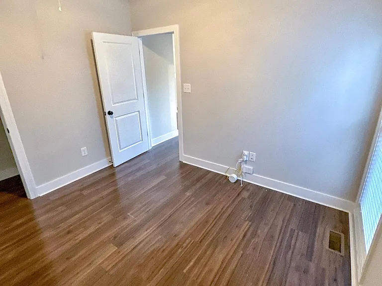 1433 Garner Rd — Photo 7
