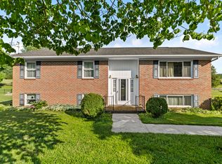 160 Lena Dr, Rogersville, TN 37857