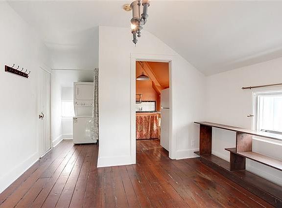 5th image of 1203 Dauphine St