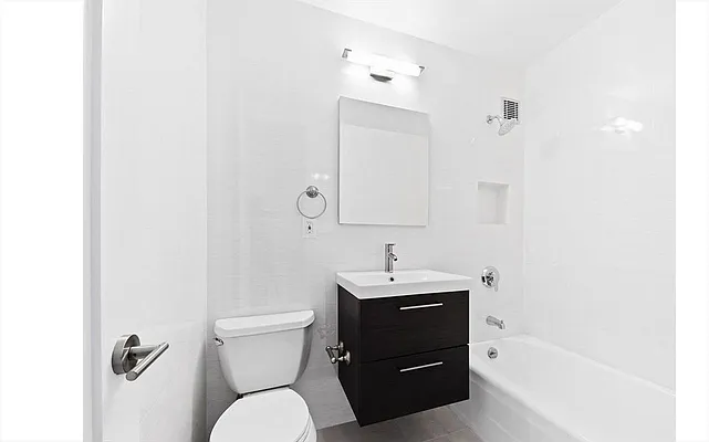 Rented by Corcoran | media 3