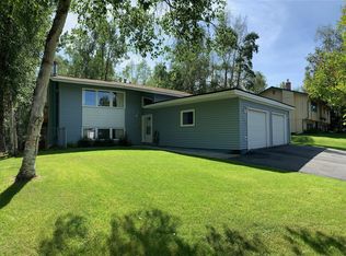 6448 Barclay Ct, Anchorage, AK 99504