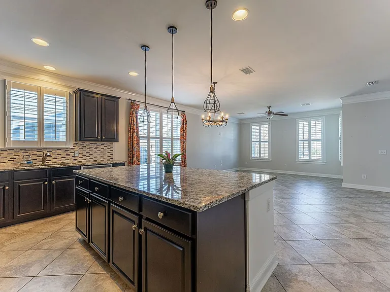 3257 Moonlight Dr — Photo 19