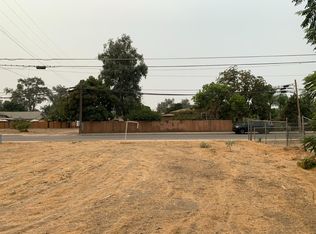 1964 McCall Ave, Selma, CA 93662