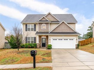 2237 Lakedale Dr, Fayetteville, NC 28306