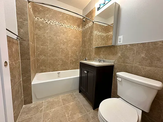 Rented by Bruma Realty LLC | media 15