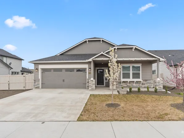 10308 W Trident Ridge Dr, Star, ID 83669