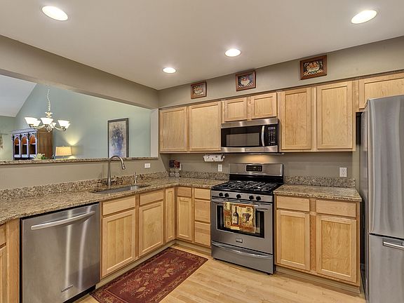 3rd image of 22422 43rd Ave S #25-2