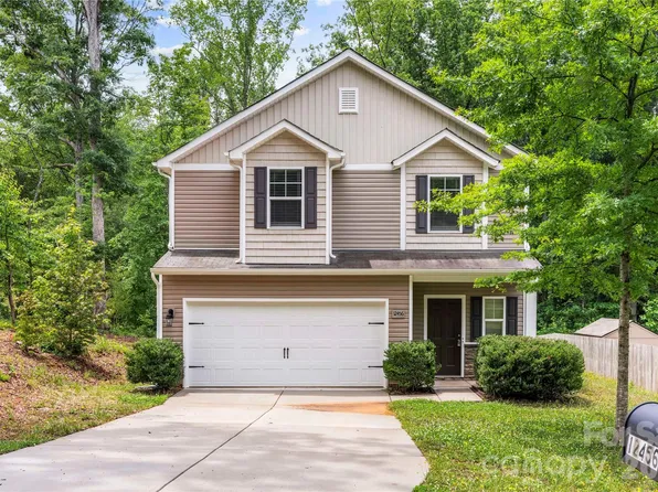 12456 Susanna Dr, Charlotte, NC 28214