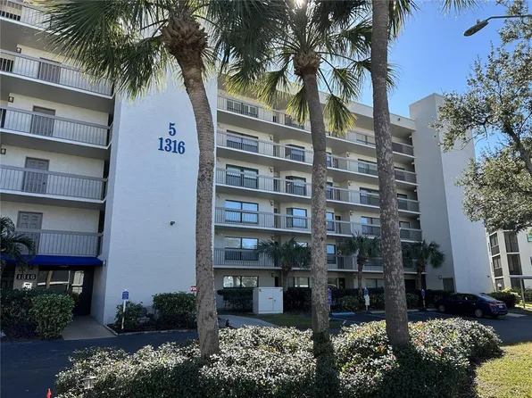 1316 Pasadena Ave S APT 202, South Pasadena, FL 33707