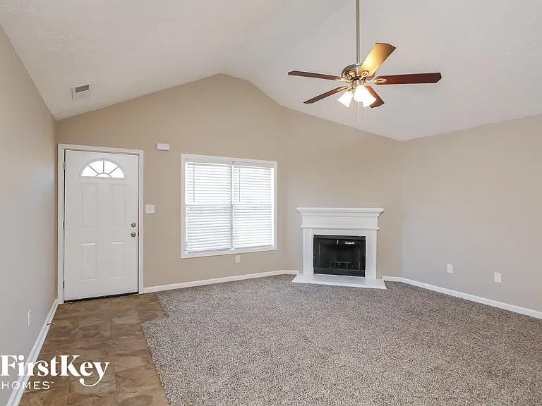 173 Patterson Close Ct — Photo 2