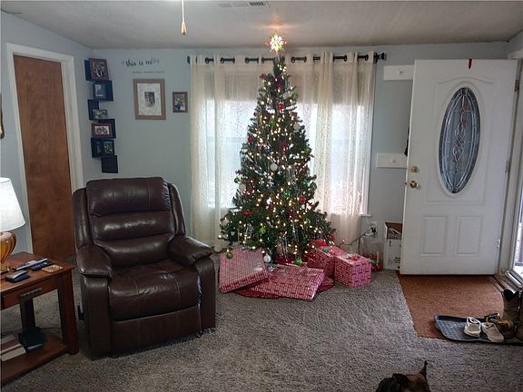 2nd image of 760 Madison #7405