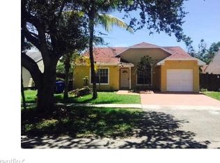 8601 SW 14th Ct, Pembroke Pines, FL 33025