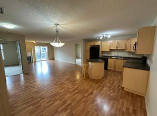 16035 132nd St NW #204, Edmonton, AB T6V0B4