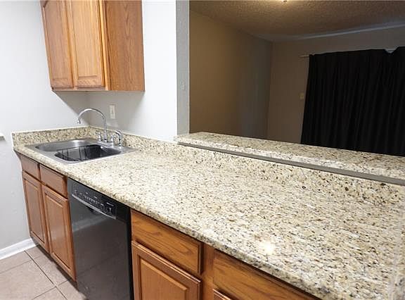 5th image of 4815 W Napoleon Ave N #4815