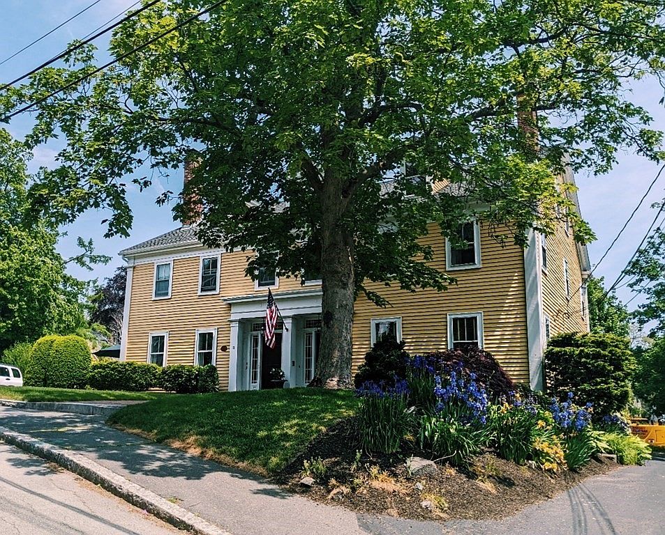 9 Watson St 2, Marblehead, MA 01945 Zillow