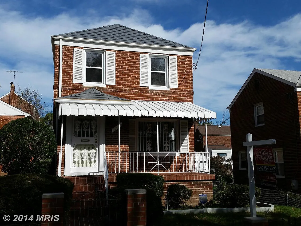 312 Oneida St NE photo 1