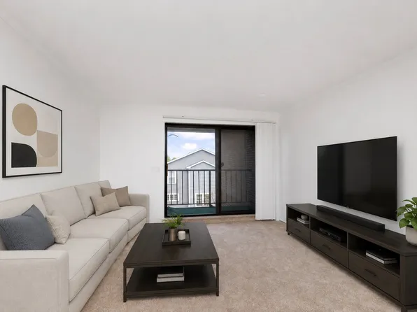 685 Main St #37, Weymouth, MA 02190