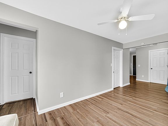 4th image of 7012 W 128th Ln
