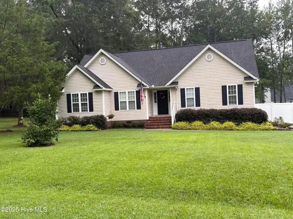 1589 Hackberry Drive, Rocky Mount, NC 27804