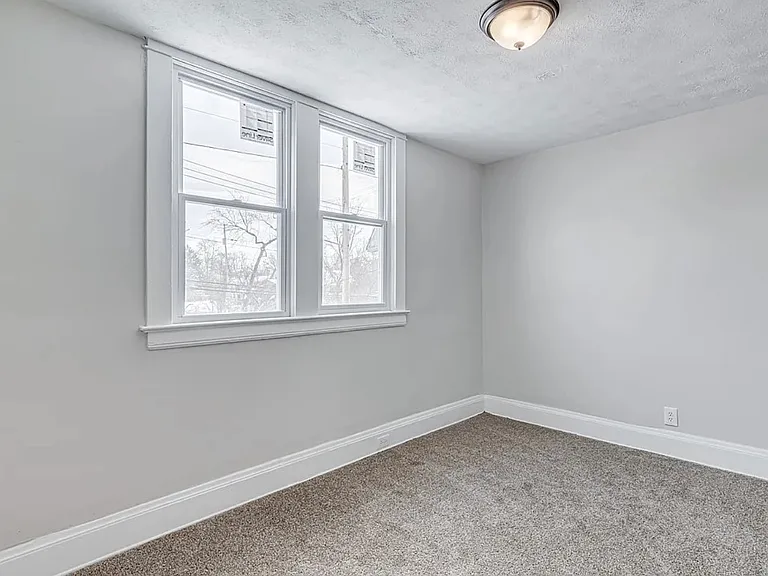 4026 E 123rd St — Photo 13