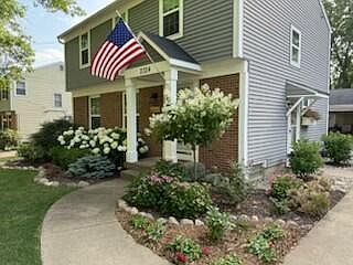 1st image of 2324 Rosewood Ave SE