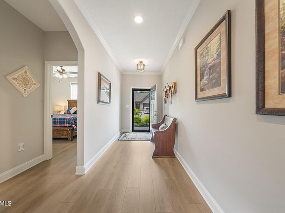 5th image of 2237 Boulder Crest Ln