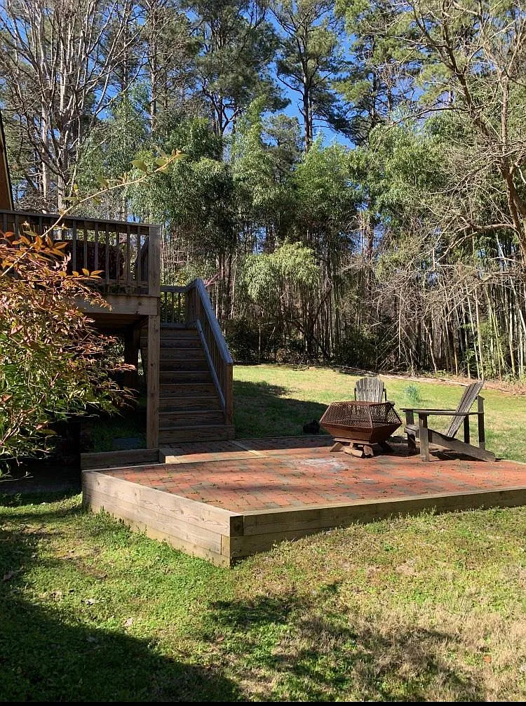 149 Windsor Cir — Photo 3