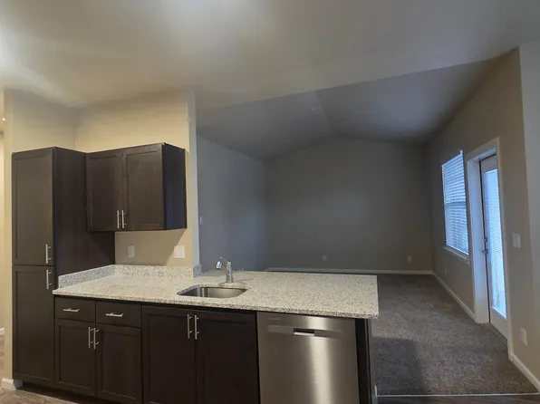 Waln Creek, 5661 & 5663 Woodside Dr SE #5661-204, Salem, OR 97306