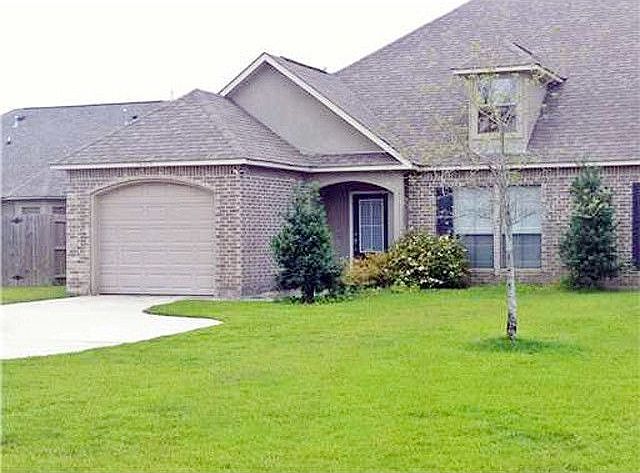 1st image of 42079A Gardens Blvd