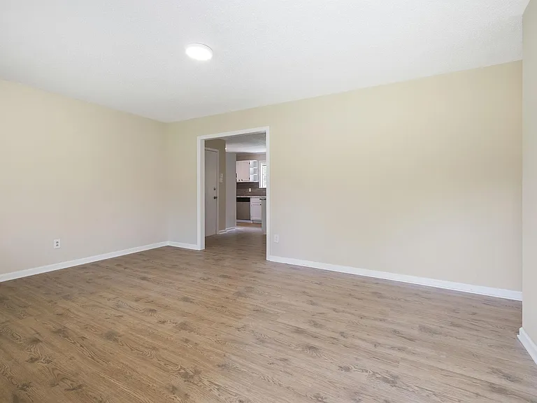 4580 Rainbow Dr — Photo 17