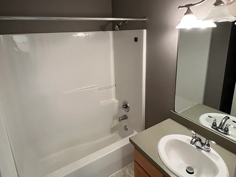 2494 Cedar Creek Ln — Photo 34