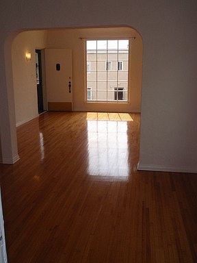 3rd image of 350 1/2 N Stanley Ave