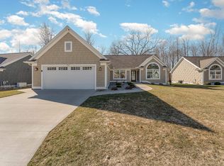 7417 Aspen Creek Dr #49, Midland, MI