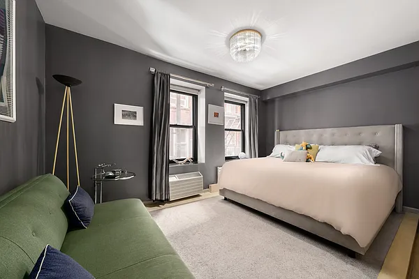 Sold by Brown Harris Stevens | media 9