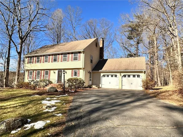 47 Buckboard Lane, Avon, CT 06001