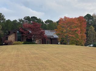 2320 Kitfox Cir, Cumming, GA 30041