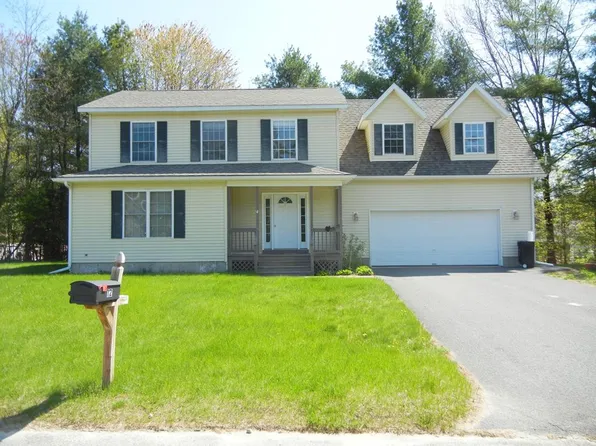 12 Hidden Pines Dr, Plattsburgh, NY 12901