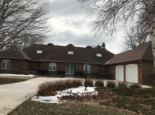 49 Pine Tree Rd, Kewanee, IL 61443