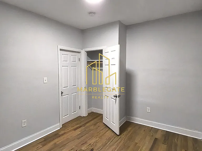 75 S 6th St #22 — Photo 12