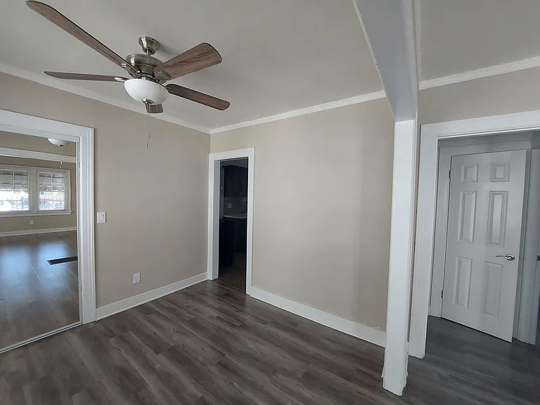 230 - 248 Olive Avenue — Photo 3