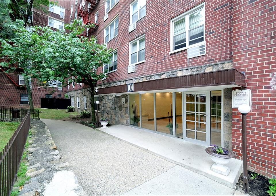 1st image of 101 Highland Ave APT 6L